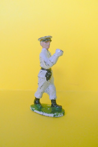 Quiralu marine officier - ,