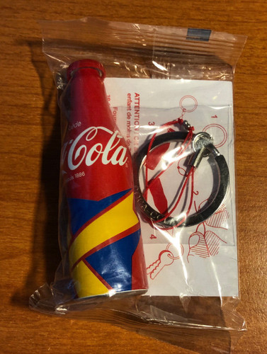 Porte cles bouteille coca - porte,