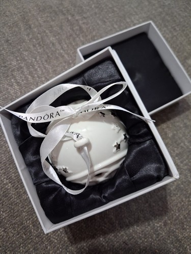 Pandora annual porcelain - annual,