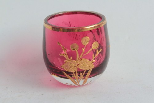 Ancien verre liqueur - à,