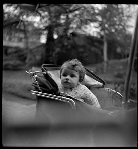 Petite fille enfant dans