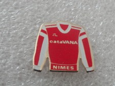 PIN S FOOTBALL NIMES OLYMPIQUE
