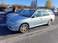 Renfort pare choc avant (traverse) PEUGEOT 306 BREAK