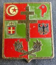 Insigne Service des Essences – 1re Armée Rhin Danube – métal peint – REF 5983