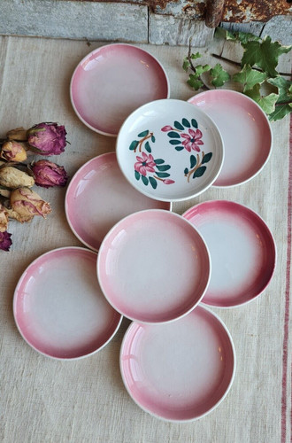 Ancienne dinette assiettes - 8,