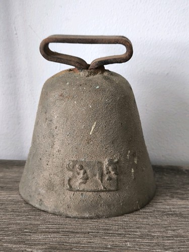 Ancienne cloche vache - ancienne, de