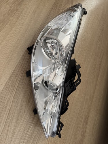 Phare avant droit peugeot 207 - phare,