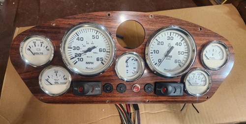 Glastron 185 boat - gt,