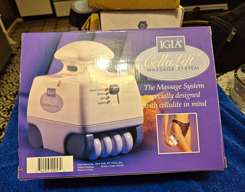 Adia cellulite massager