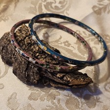 2 Bracelets Joncs Vintages Émaillés Décor Floral Diamètre 64 Mm