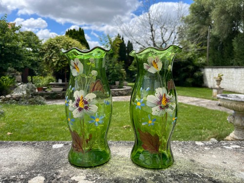 Paire vases anciens en - de,