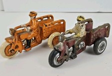 Paire Vintage de Jouets de