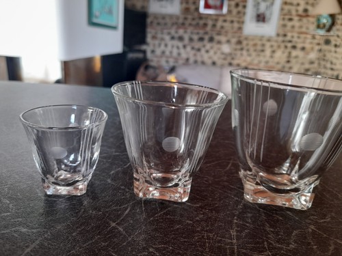 Verres anciens gravés - verres,