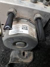 Bloc ABS (freins anti-blocage)