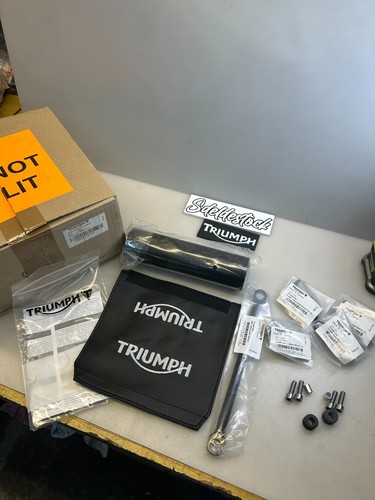 Renfort guidon noir triumph - 1,