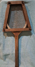 Ancienne raquette de tennis en bois Marque COURT décoration collection 1950/1960