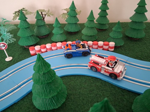 Voitures marshal et chase - ,