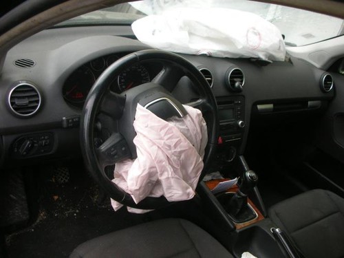 Poignee porte avant - droit, audi