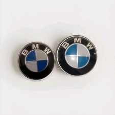 2x BMW Insigne logo Capot Coffre 82mm 74mm emblème Bleu Et Blanc 