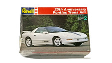 PONTIAC TRANS AM 25TH ANNIVERSAIRE -MAQUETTE NEUF BLISTER - REVELL  # 7600- 1/25