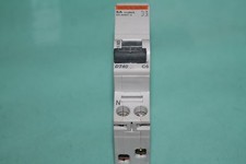 MERLIN GERIN disjoncteur C6