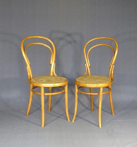 Deux chaises cannées - chaises, à