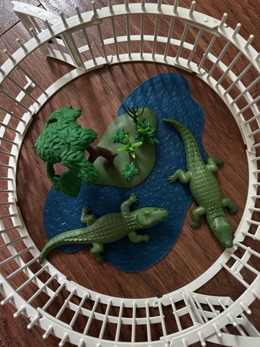 Playmobil alligator enclosure - playmobil,