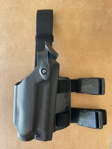 Safariland right hand 6004 - right,