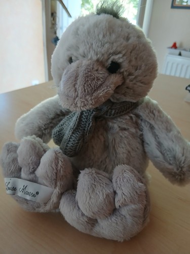Peluche louise mansen grise - peluche,