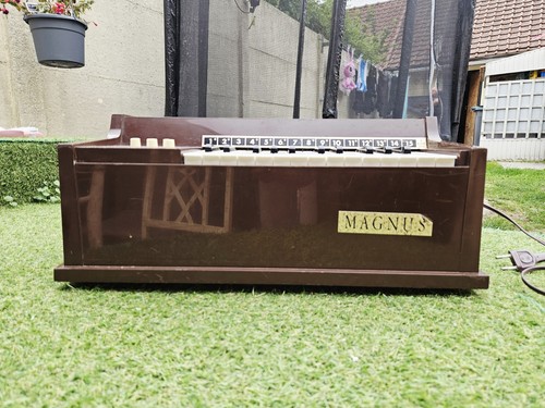 Piano magnus electric - magnus,