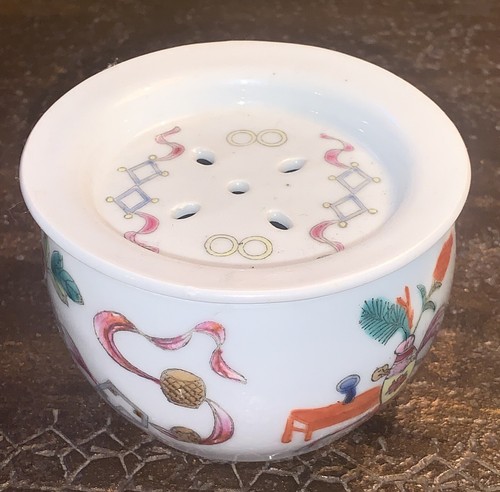 Boite grillon porcelaine - à,