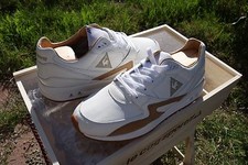 Le Coq Sportif R800 MIF Made in France Size 9, EU 42 348 pairs