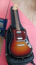 [Fender] Guitare électrique