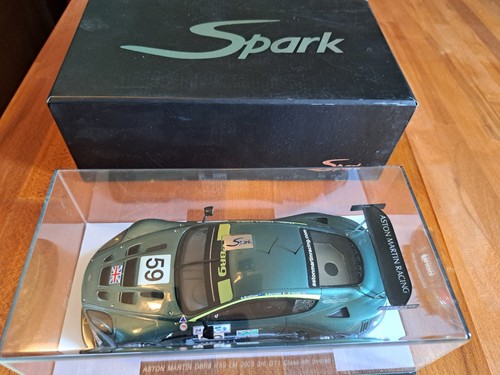 Spark aston martin - martin, dbr9