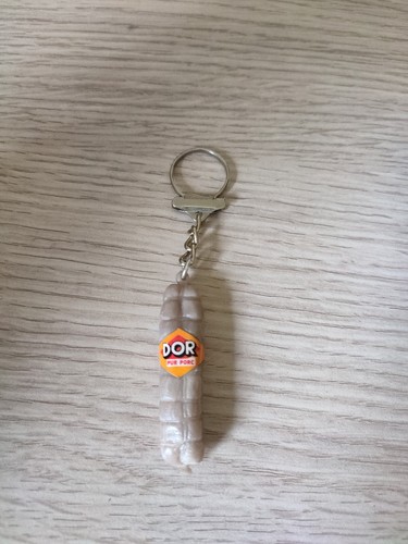 Porte clés saucisson dor - clés,