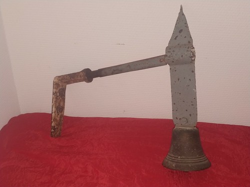 Ancienne cloche bronze - ancienne, en