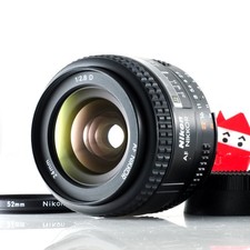 Objectif grand angle Nikon AF