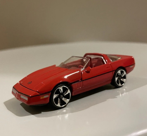 Miniature majorette chevrolet - miniature,