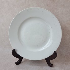 Assiette Ancienne Longwy – Faïence Blanche Émaillée