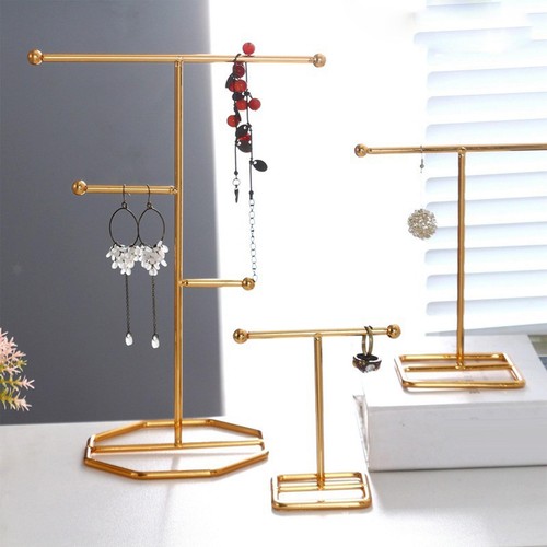 étagère bijoux suspendue - à,