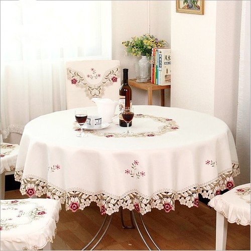 Nappe blanche brodée - , dentelle