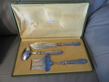 3 jolis couverts de service à poisson manche en argent fourré bon état