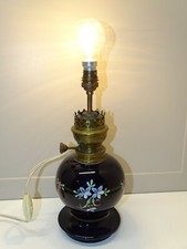 -PIED DE LAMPE A PETROLE /