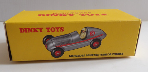 Dinky toys atlas mercedes - dinky,
