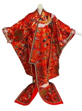 Kimono japonais Uchikake couleur rouge fleurs et oiseaux broderie soie d'occa...