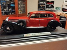 Signature Mercedes 770K 1938 rouge et noire 1/18