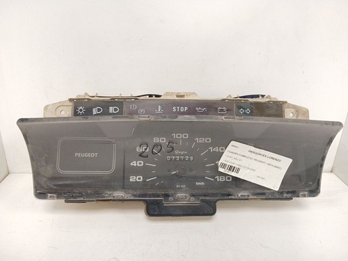 Compteur vitesse tableau de - de,