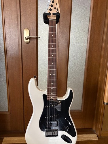 Charvel jake lee - jake, e