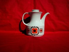 cafetière en porcelaine