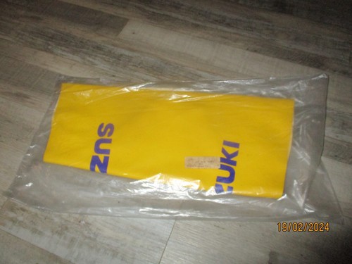 Housse selle ceet neuve - de,